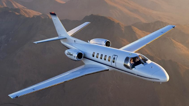Cessna Citation Bravo C E550 B 1.png