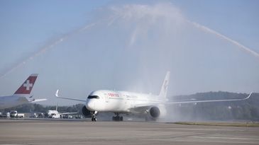 China Eastern Airbus A350 Zrh.jpg